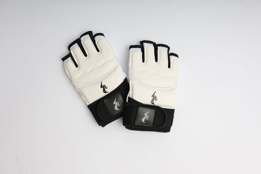 GUANTES STATUS